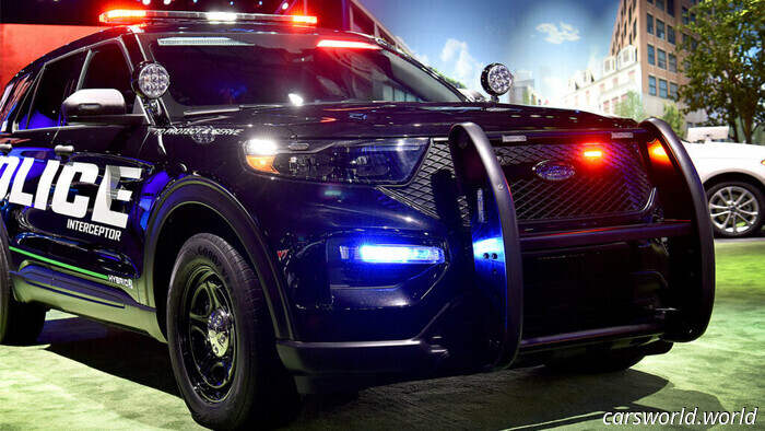 Teenager Breaks Into 121 Vehicles Overnight and Walks Away Unharmed | Carscoops